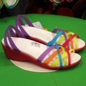 沙滩情缘CROCS 卡洛驰专柜正品折扣代购店